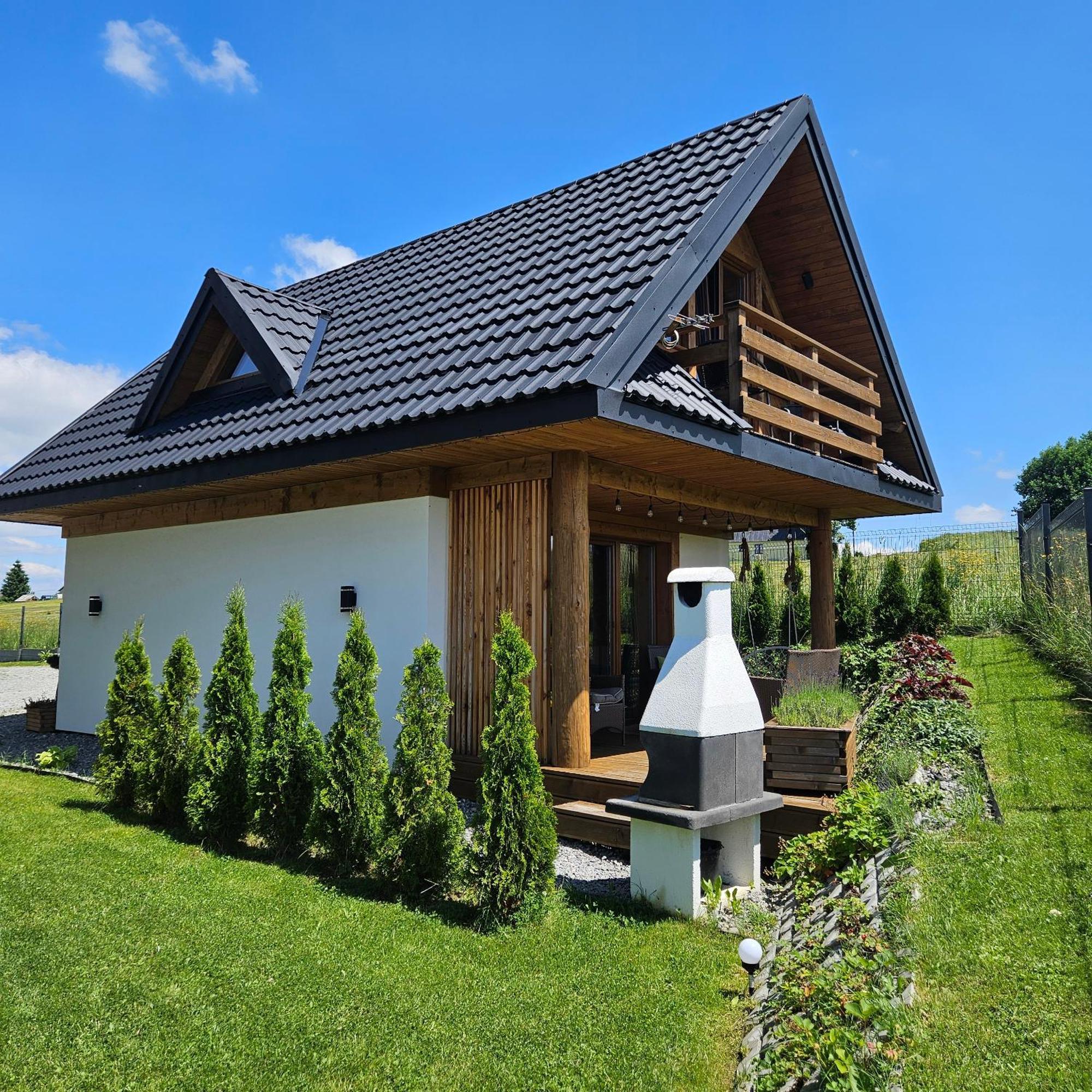 Domek Z Jacuzzi Tatrzanskie Serce Villa Czerwienne Ruang foto